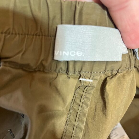 Vince Men's Olive Green Cargo Shorts With Drawstring & Multiple Pockets Size Med - Picture 3 of 7